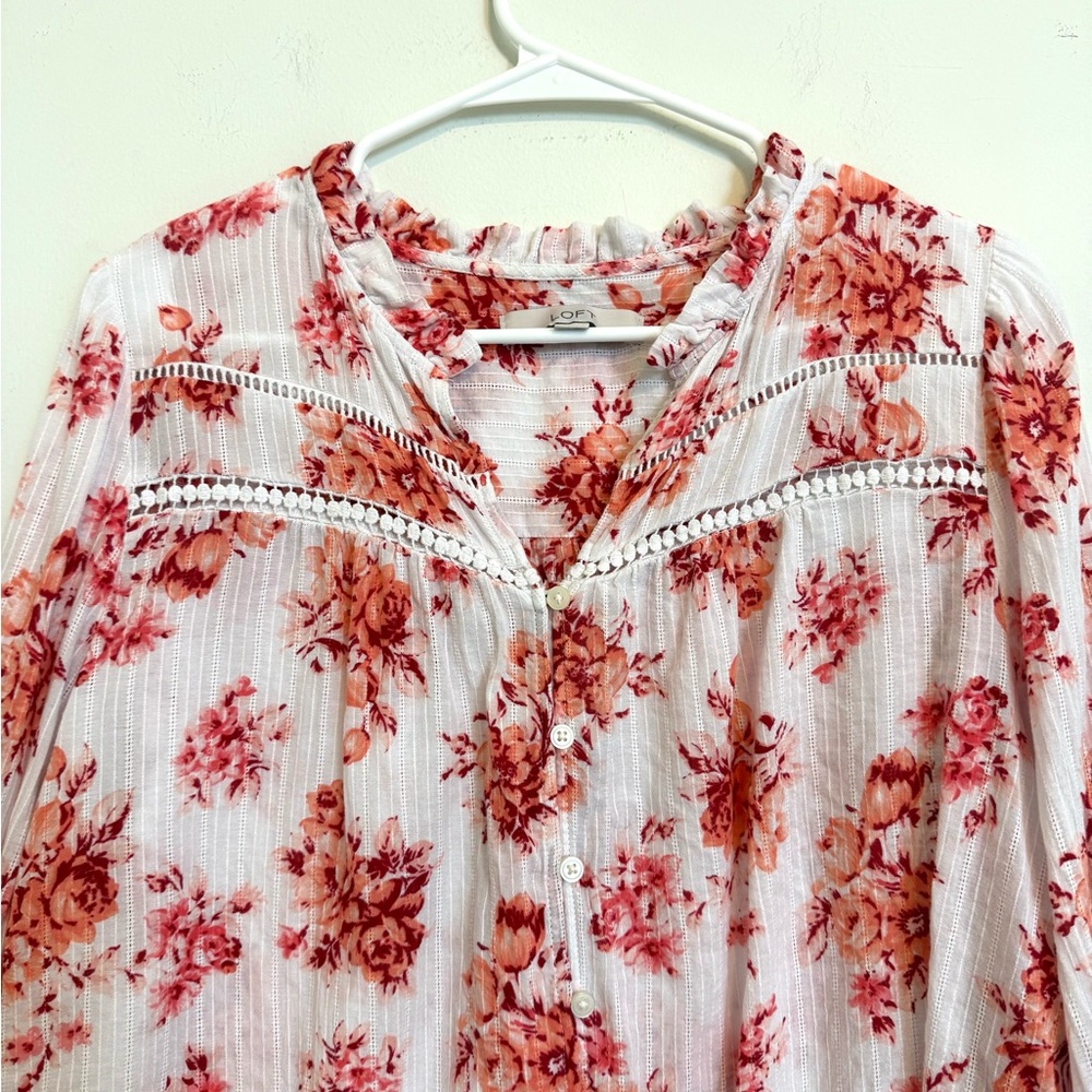 2/$30 LOFT Floral Blouse Medium White Coral Pink Boho Ruffle Neck Cotton Top - Picture 4 of 9